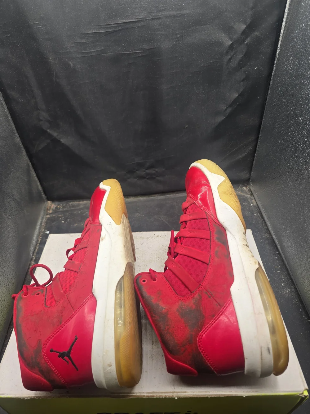 Jordan standout red